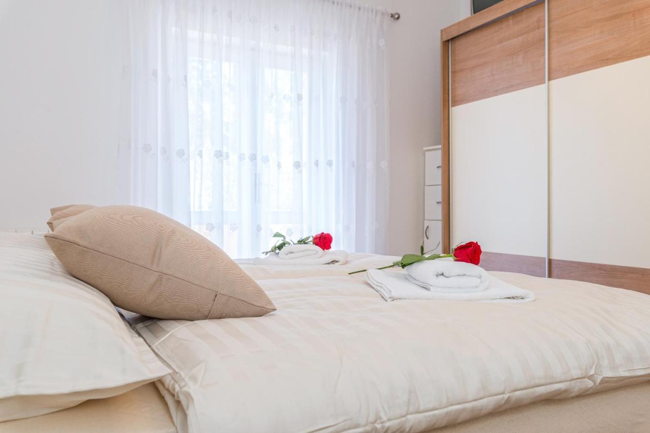 Apartman Tea Privlaka  Esterno foto