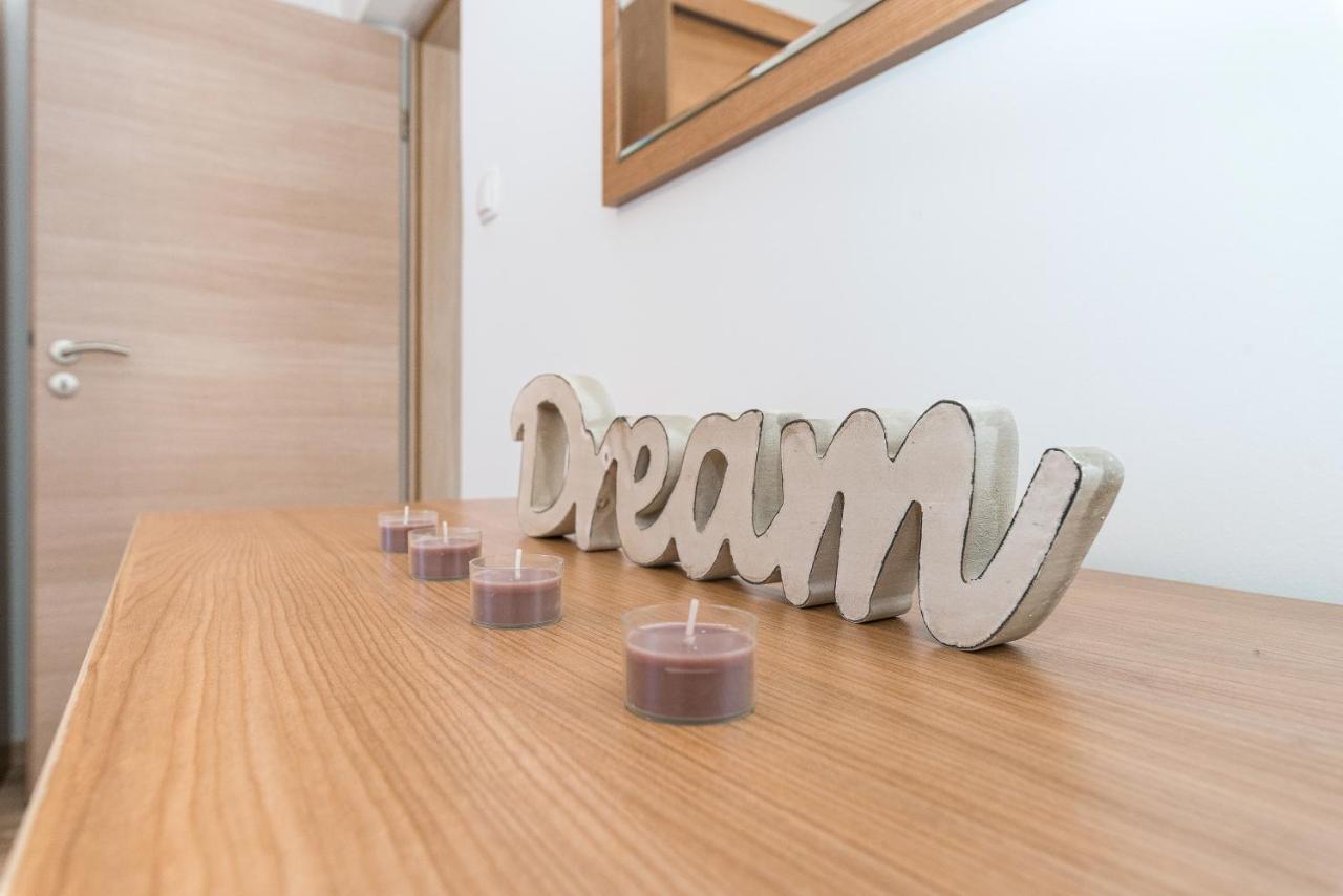 Apartman Tea Privlaka  Esterno foto