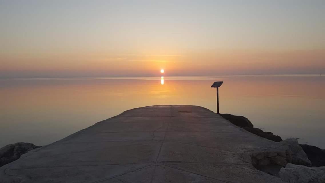 Apartman Tea Privlaka  Esterno foto