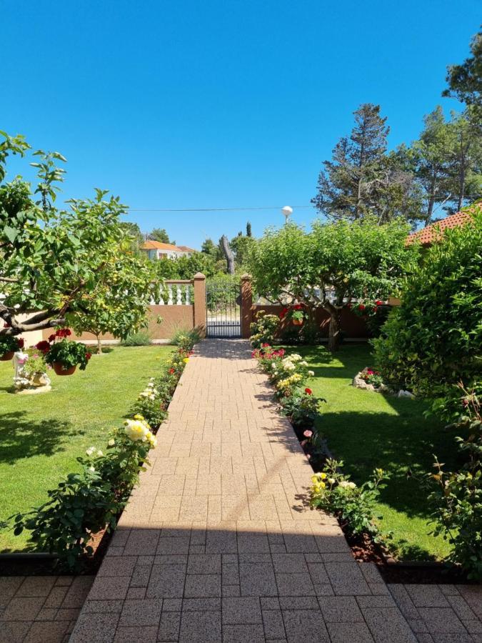 Apartman Tea Privlaka  Esterno foto