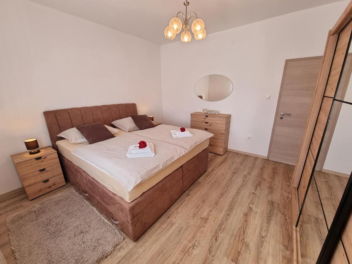 Apartman Tea Privlaka  Esterno foto
